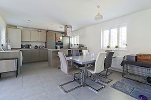 Kitchen / Breakfast / Sitting Room- click for photo gallery